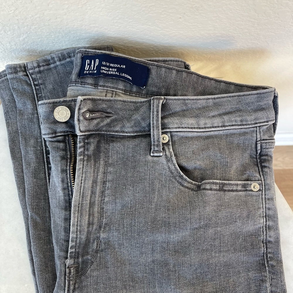 Gap high rise legging jeans 12